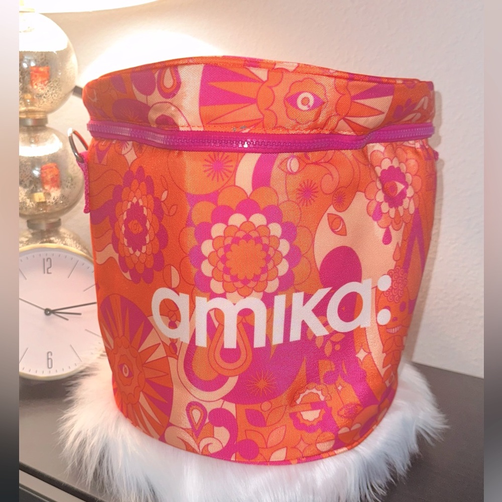 Amika Insulated Cooler Bag - Canvas In Signature Amika Pattern NEW WITH TAGS NWT